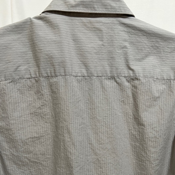 Men’s Calvin Klein Medium Button Down Casual Long Sleeves in Light Grey - Picture 9 of 12